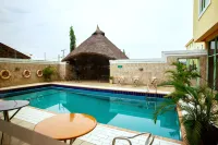Swiss International Mabisel - piscina