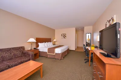Quality Inn & Suites Hotels in Loyalsock Township