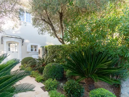 Maison pecheur 45 Отели рядом с достопримечательностью «Camping Les Mûres»