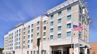 hampton-inn-and-suites-orlando-downtown-south-medical-center