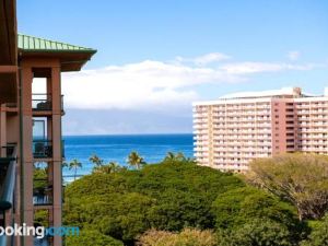 K B M Resorts- Hkk-922 Gorgeous 1Bd 9th Floor Views, Chefs Kitchen, Private Balcony