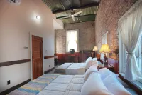 Inn at the Old Jail