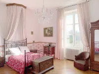 Château de Matel Hotel a Cours la Ville