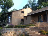 Oland Plantation Farm Stay - Coonoor Hotels near Arulmigu Sri Anamalai Murugan Temple
