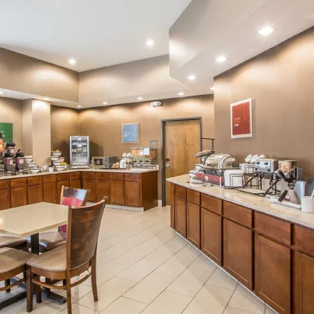 Comfort Inn Hammond I-94