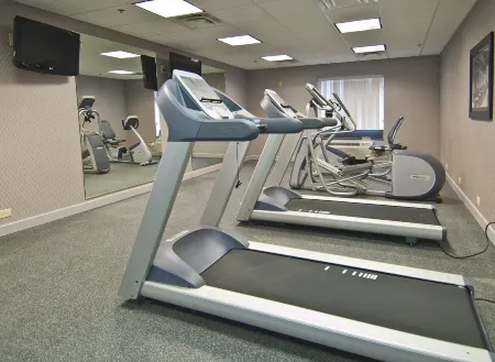 Holiday Inn Express & Suites Jackson/Pearl Intl Airport