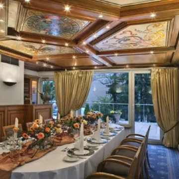 Bernstein Hotel Villa Kastania