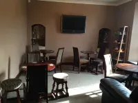Macbeth Arms Hotels in Banchory