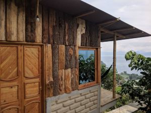 Eagle's Nest Atitlán