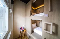 Cube Boutique Capsule Hotel @ Kampong Glam