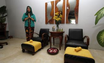 Lorin Syariah Solo Hotel