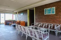 RedDoorz Syariah Near Kopeng Treetop Adventure Hotels in Grabag
