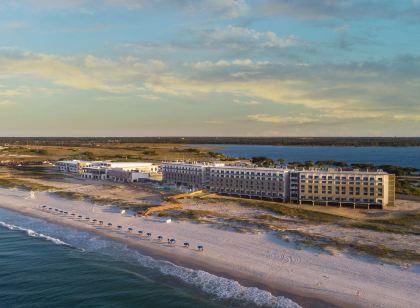 The Lodge at Gulf State Park, a Hilton Hotel