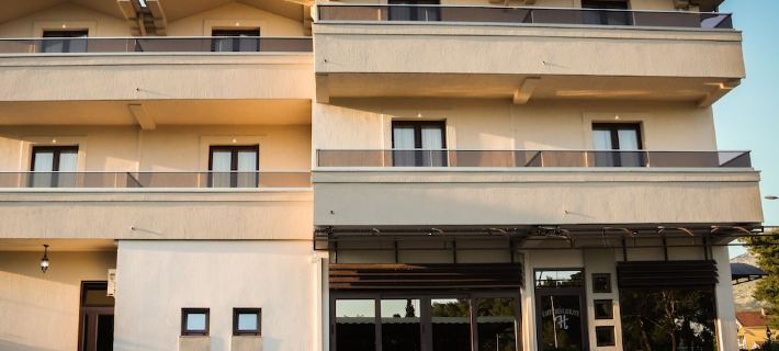 Hotel Holiday Ξενοδοχεία στην πόλη Podgorica