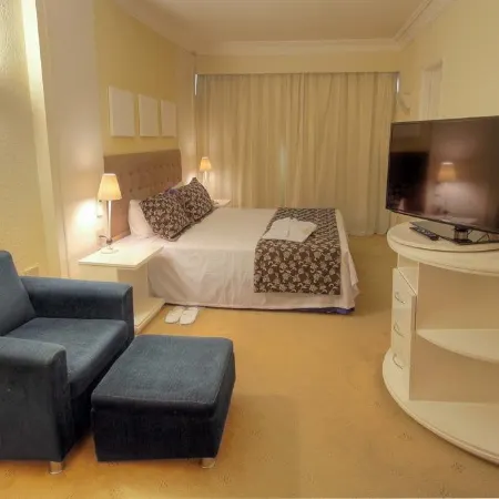 Bristol International Airport Hotel - Guarulhos