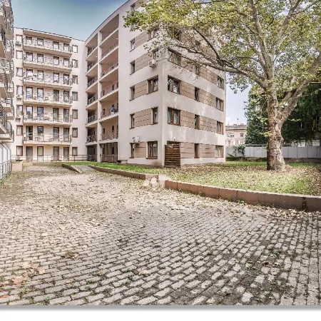 Prince Apartments