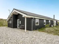 "Frido" - 400m from the Sea