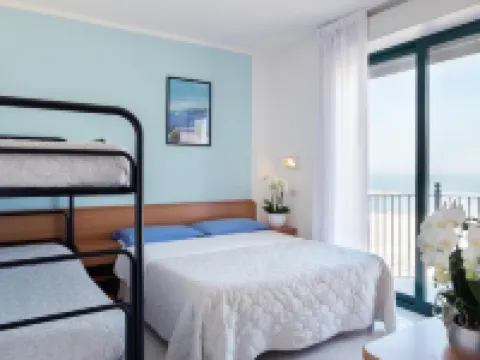 Hotel Emilia Hotels in Torre Pedrera