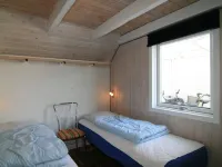 "Sys" - 500m from the Sea