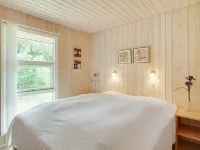"Snioulf" - 1km from the Sea