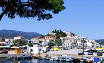 Skiathos Living