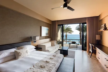 Casa Maat at JW Marriott Los Cabos Beach Resort & Spa Отели рядом с достопримечательностью «Puerto Los Cabos»