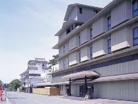 Senshunraku Hotel in zona Yamaguchi University of Human Welfare and Culture