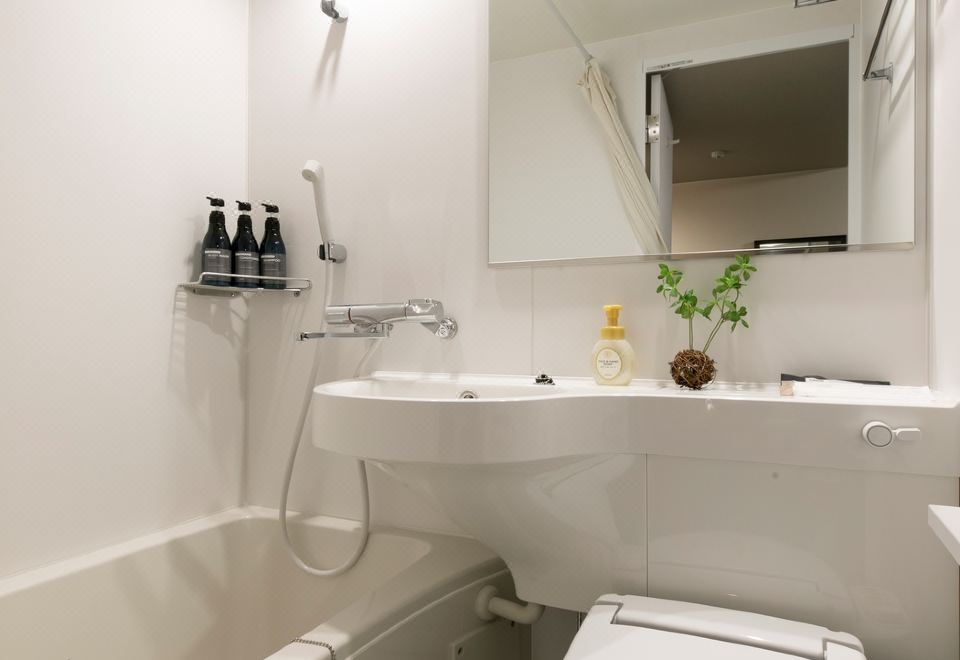 4. 호텔 실크 트리..