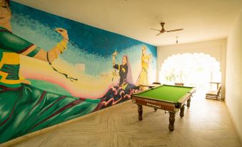 Radhika Palace Hotel - Housity