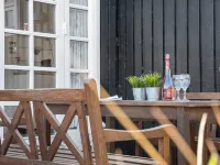 "Viljami" - 20m from the Sea Hotels in Nyborg