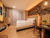 Rioca Stuttgart Posto 4 Hotels near Porsche Museum