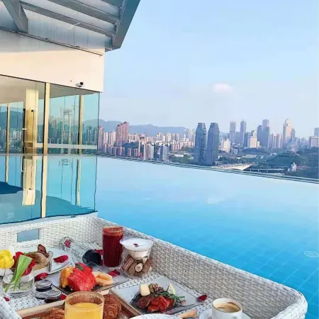 Chongqing YaQi Hotel（Jiefang Tablet shop）