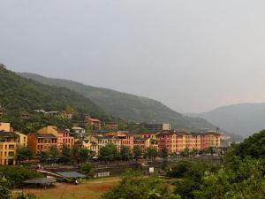 Lavasa Luxury Lakeview Studio