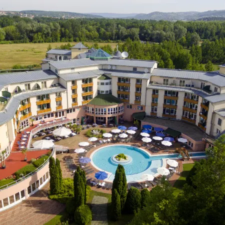 Lotus Therme Hotel & Spa
