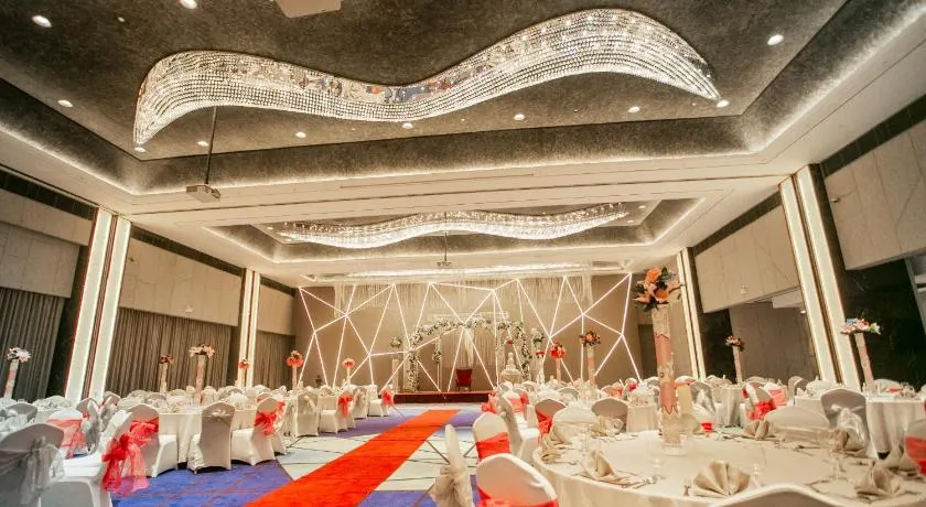Luxent Hotel