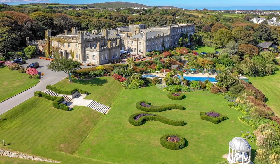 Loscombe House Bed & Breakfast - Housity