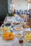 Gran Hotel Vicente Costanera - Breakfast