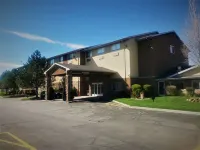 West Valley Inn - parking