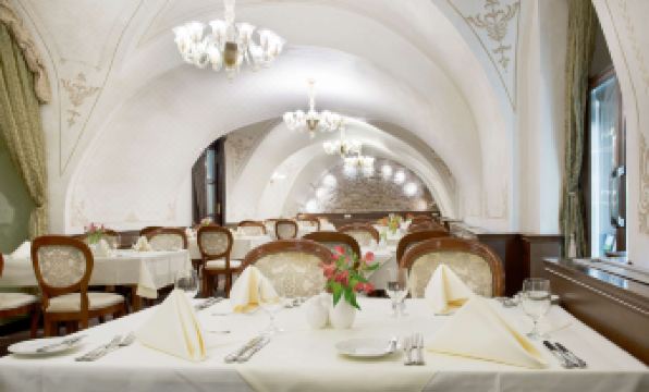 Arcadia Boutique Hotel