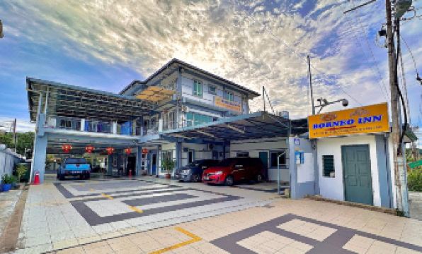 Borneo Inn