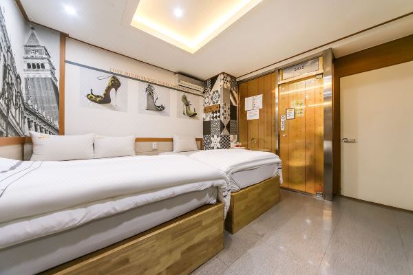 덴바스타 시그니쳐 호텔(Denbasta Signature Hotel)_1