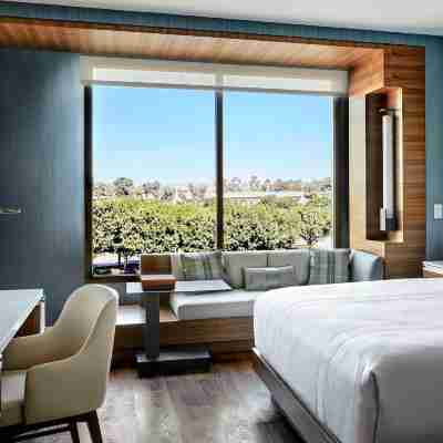 Marriott Irvine Spectrum Rooms