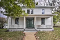'Thomson Farm' Classic Home < 10 Mi to Vineyards! Các khách sạn ở Catoctin