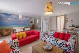 H2Ome by An Island Apart