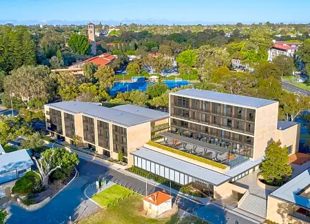 Wonil Hotel Perth - Handwritten Collection