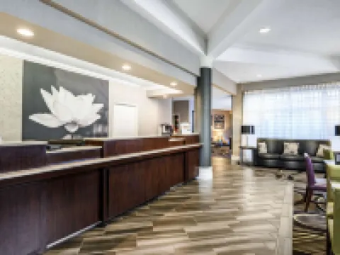 La Quinta Inn & Suites by Wyndham Myrtle Beach Broadway Area Hotels in Myrtle Beach