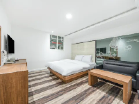 Daegu Duryu Hotel Oyu Hotels near E-World