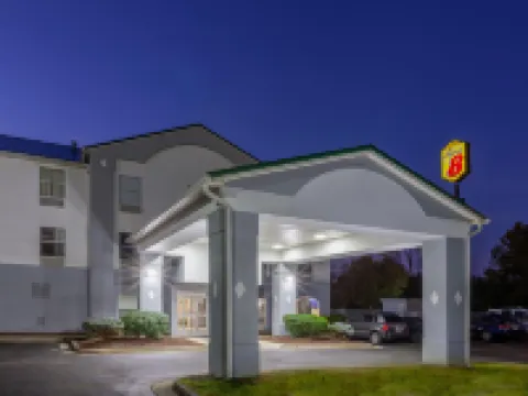 Super 8 by Wyndham la Grange KY Hotels in Oldham County