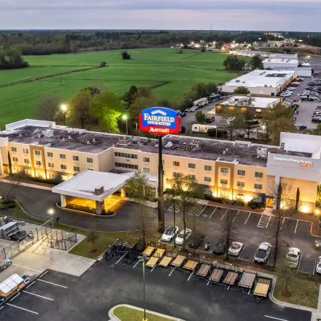 Fairfield Inn & Suites Lumberton