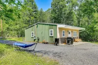 Secluded Poconos Cabin with Fire Pit on 75 Acres! - spa